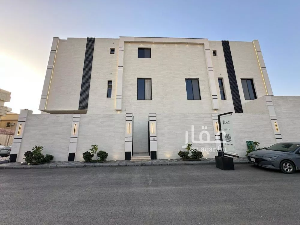 3 bedroom floor in Al Khaleej 15