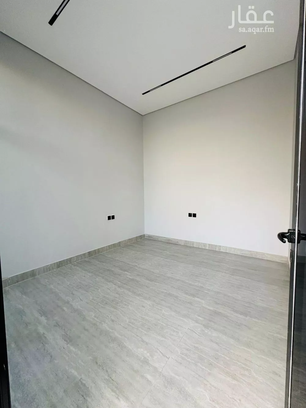 3 bedroom floor in Al Khaleej 13