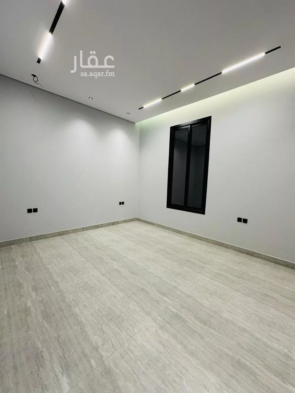 3 bedroom floor in Al Khaleej 6