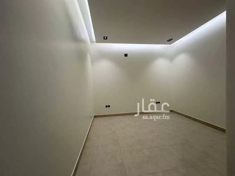 4 bedroom floor in Al Munsiyah 11