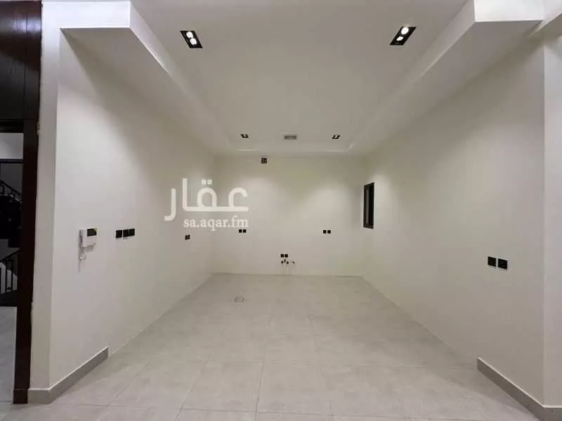 4 bedroom floor in Al Munsiyah 16