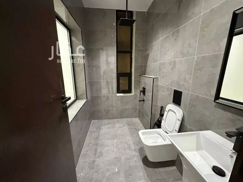 4 bedroom floor in Al Munsiyah 19