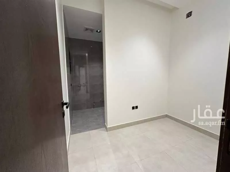 4 bedroom floor in Al Munsiyah 10