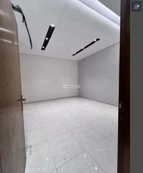 5 bedroom apartment in Al Wurud 4