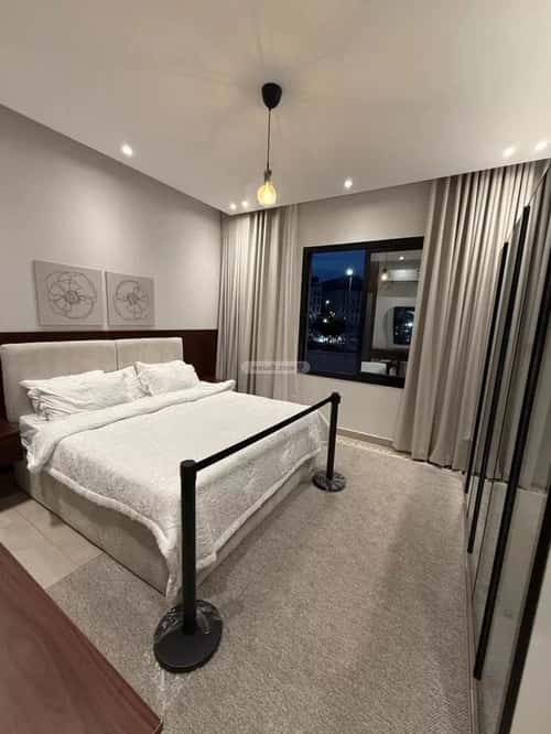 5 bedroom apartment in Al Manar 3