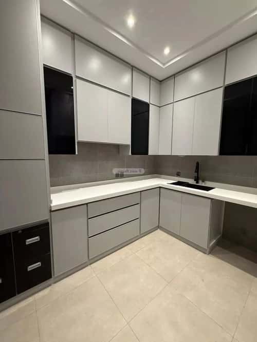 5 bedroom apartment in Al Manar 14