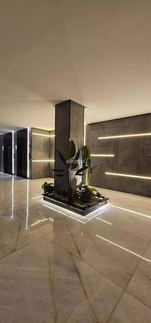 5 bedroom apartment in Al Aziziyah 10