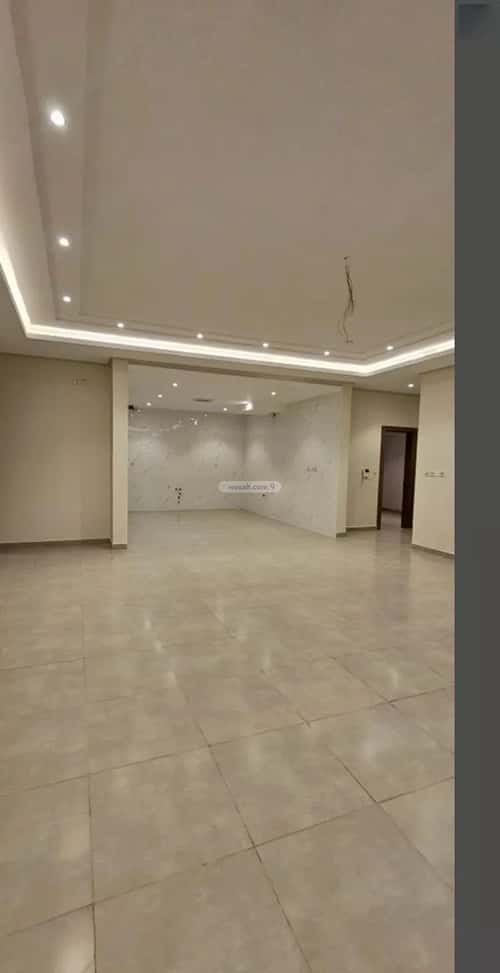 7 bedroom apartment in Al Wurud 9