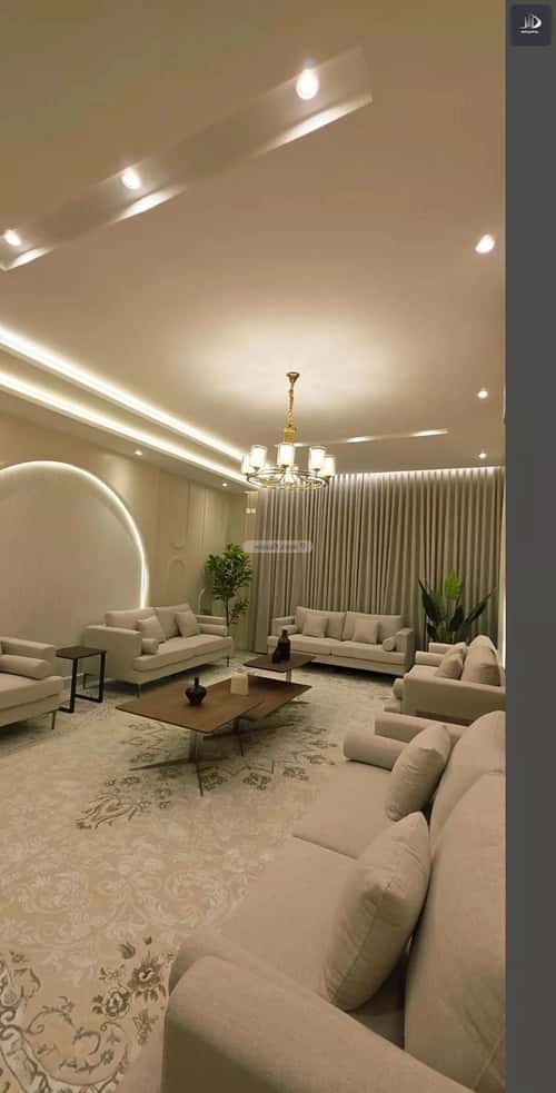 6 bedroom apartment in Al Wurud 4