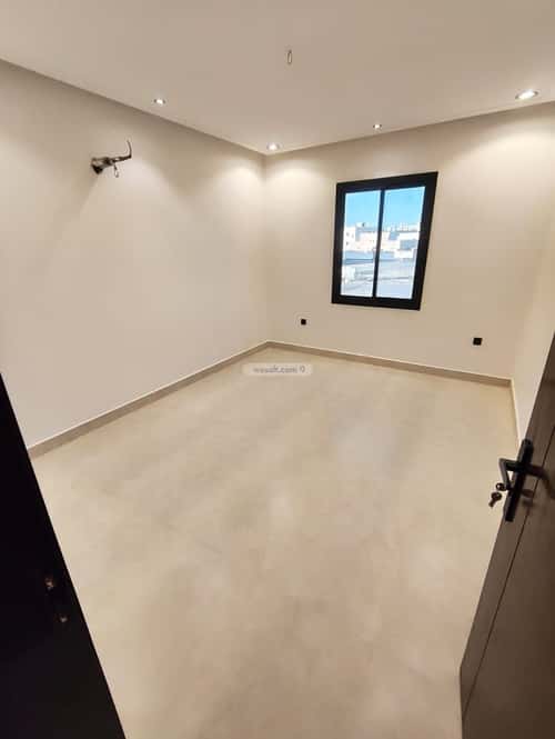 8 bedroom villa in Al Furusiyah 2