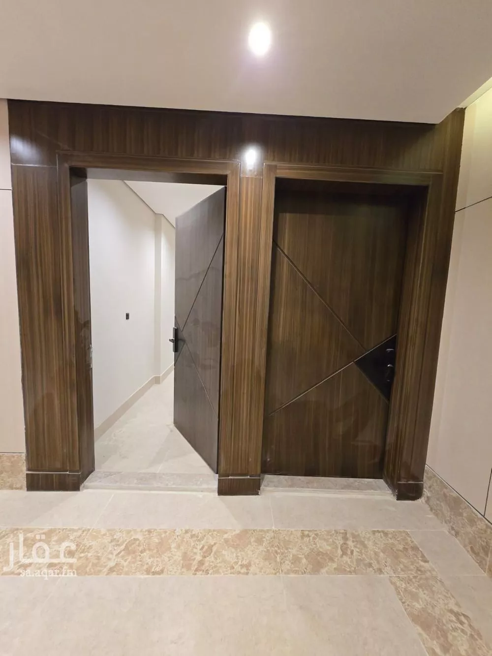 4 bedroom apartment in Al Hamra, Eastern Province 12