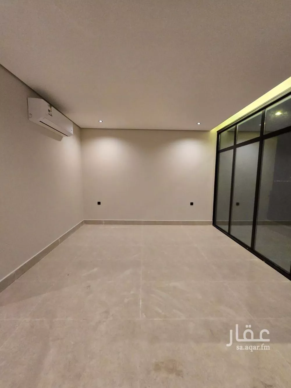 4 bedroom apartment in Al Hamra, Eastern Province 23