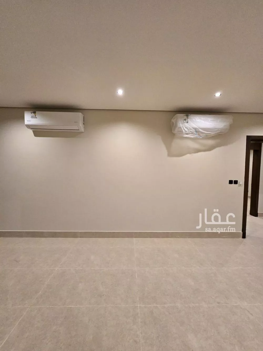 4 bedroom apartment in Al Hamra, Eastern Province 7