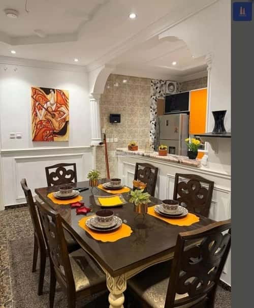4 bedroom apartment in Al Safaa 8