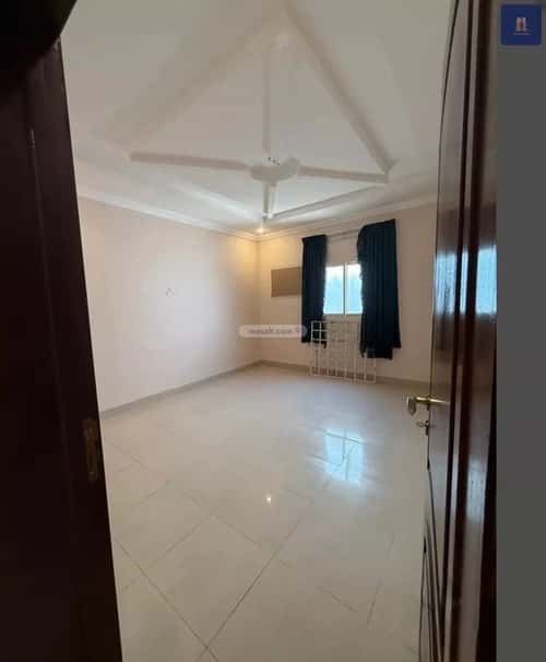 4 bedroom apartment in Al Safaa 13