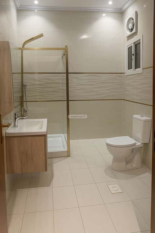 5 bedroom apartment in Al Marwa 4
