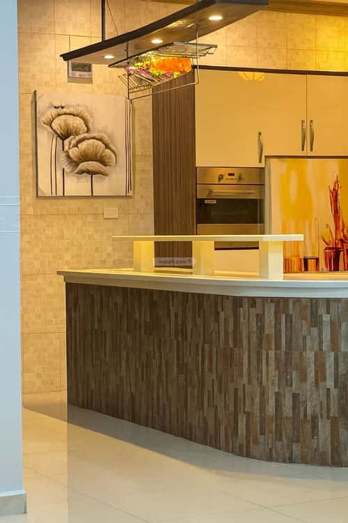 5 bedroom apartment in Al Marwa 7