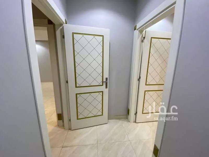 5 bedroom apartment in Batha Quraysh 7
