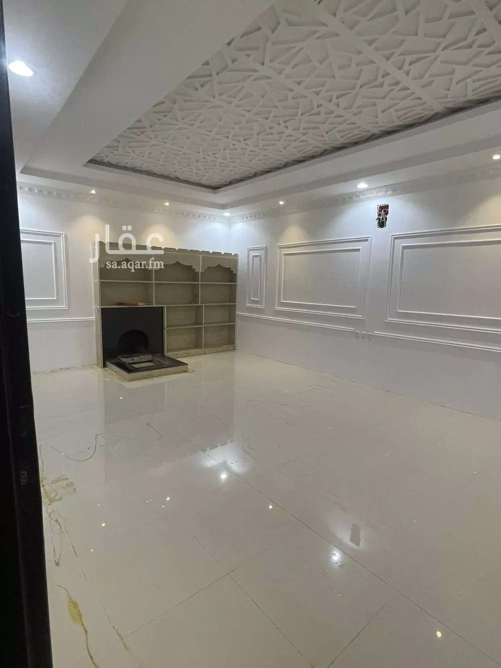 14 bedroom villa in Al Qadisiyah 18