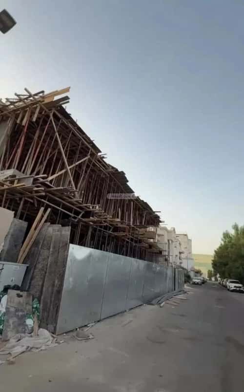 3 bedroom apartment in Al Rabwa 4