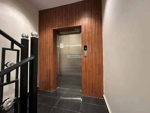 4 bedroom floor in Al Munsiyah 13