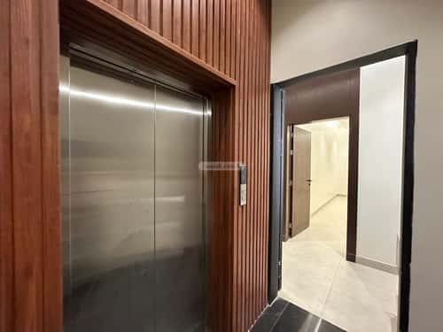 4 bedroom floor in Al Munsiyah 5