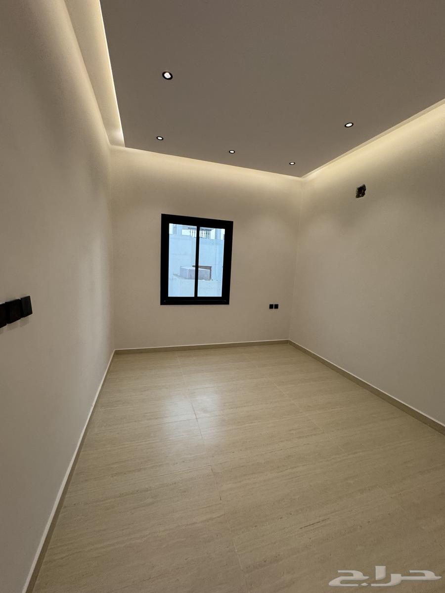 7 bedroom villa in Al Janadriyah 11