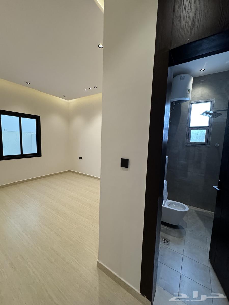 7 bedroom villa in Al Janadriyah 14