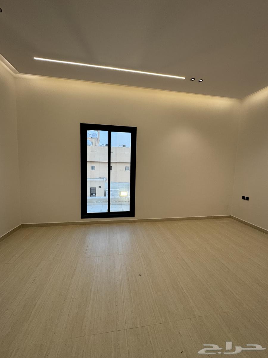 7 bedroom villa in Al Janadriyah 4