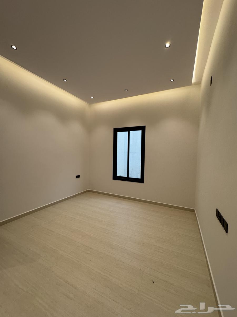 7 bedroom villa in Al Janadriyah 5