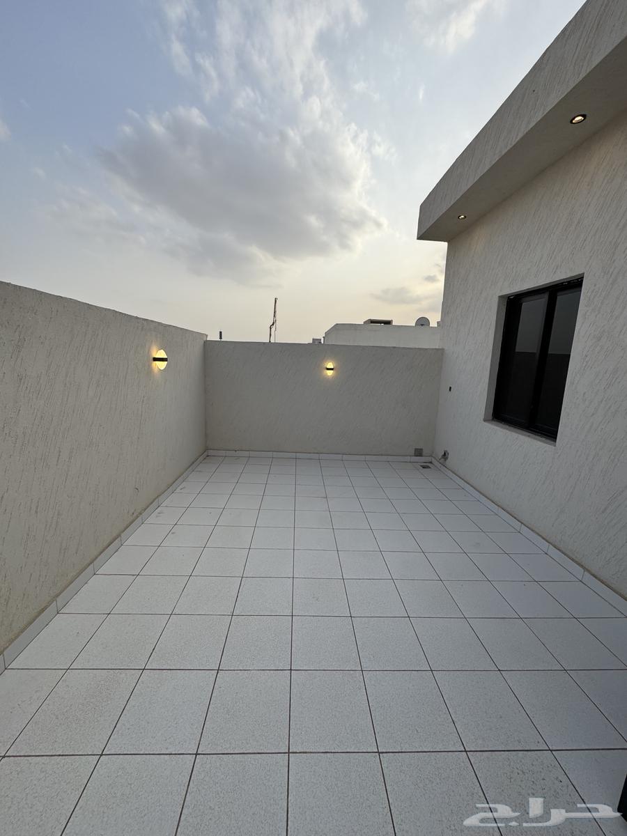 7 bedroom villa in Al Janadriyah 7