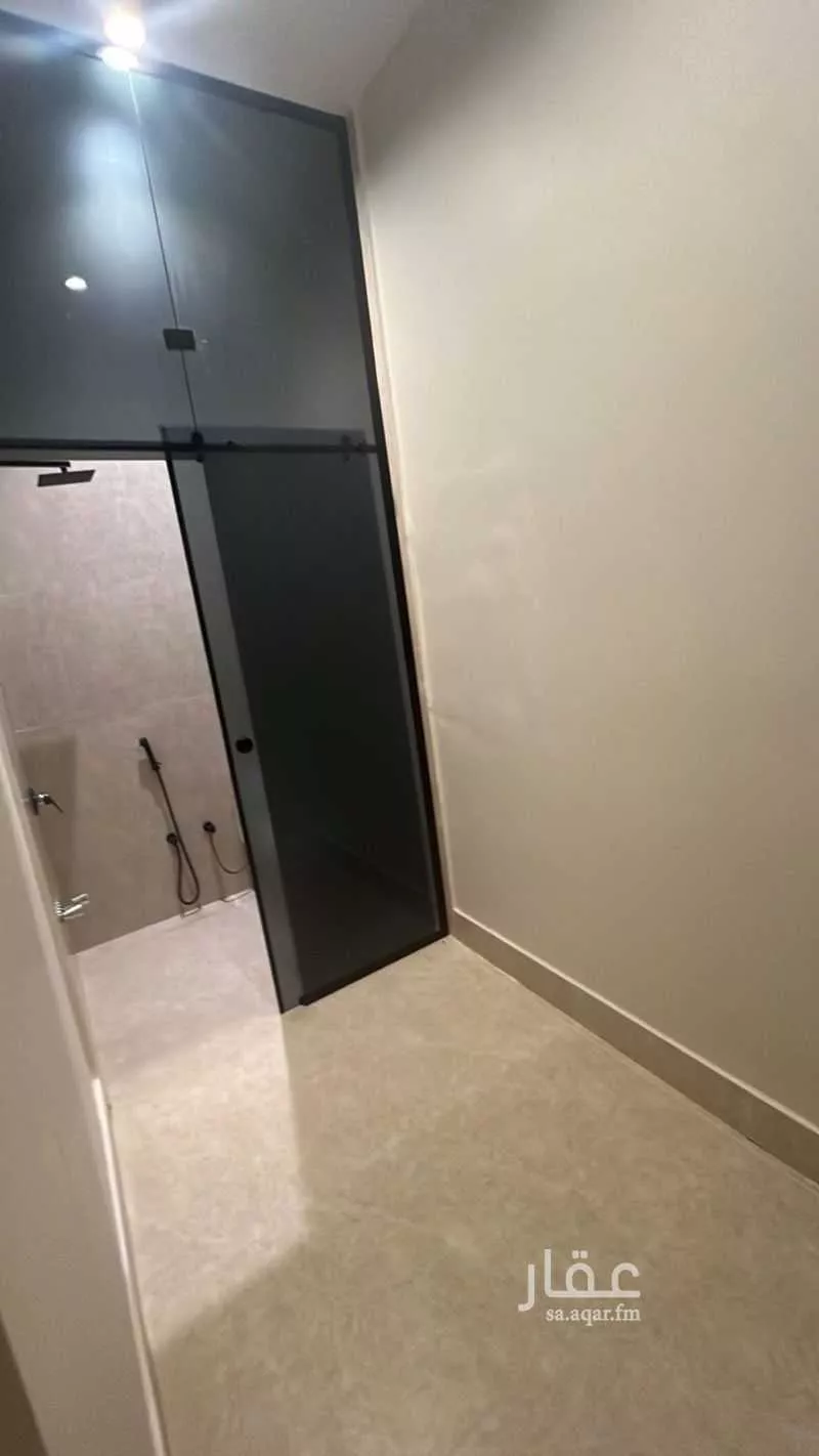 6 bedroom apartment in Ash Shulah 3
