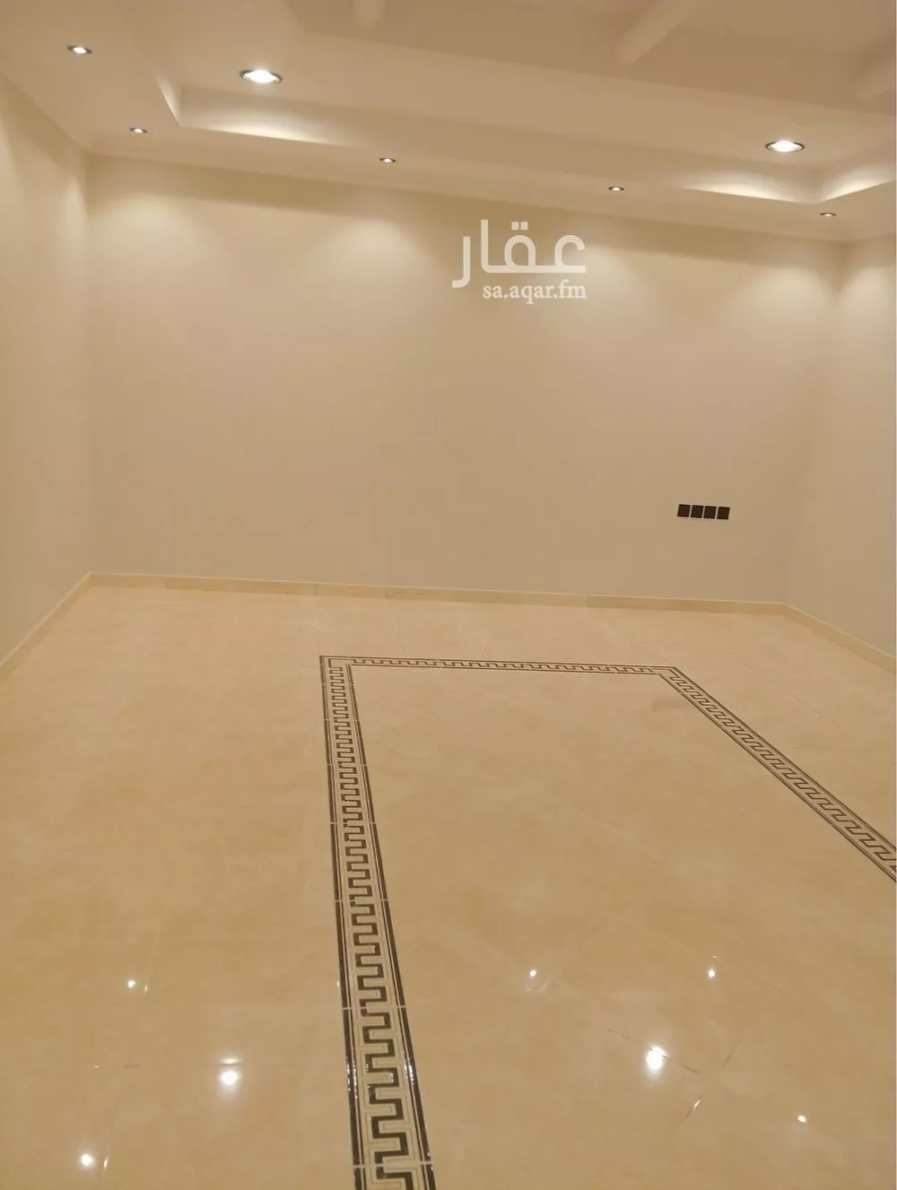 3 bedroom floor in Al Malqa 13