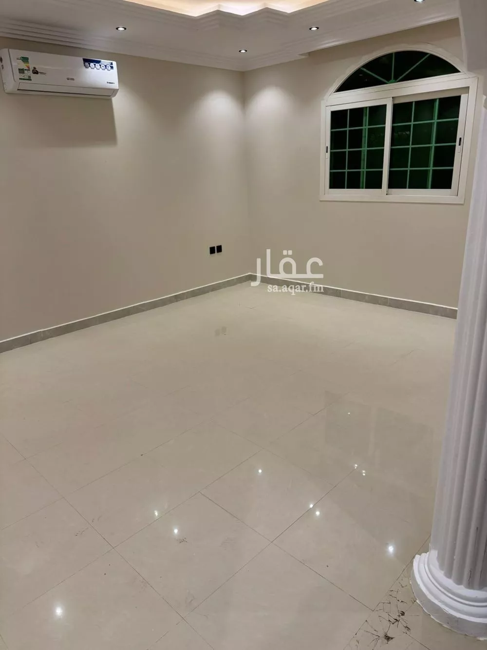 3 bedroom floor in Al Malqa 6