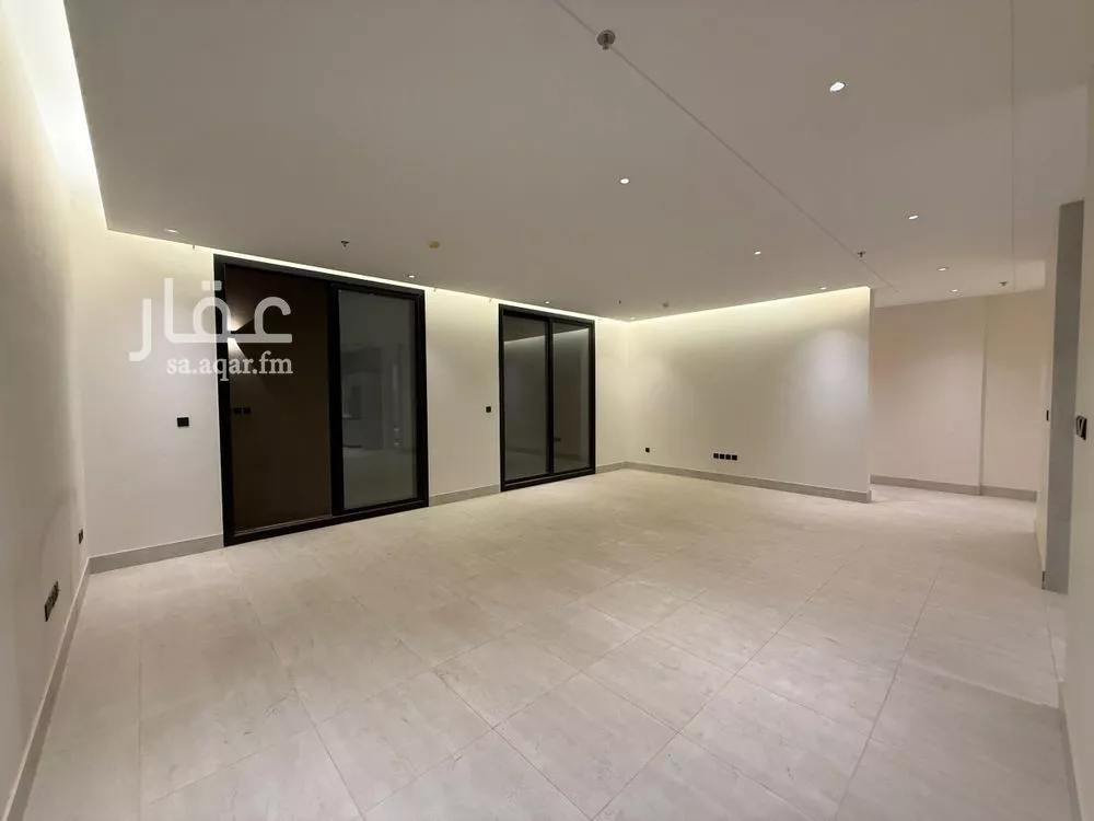 3 bedroom apartment in Al Aridh 4