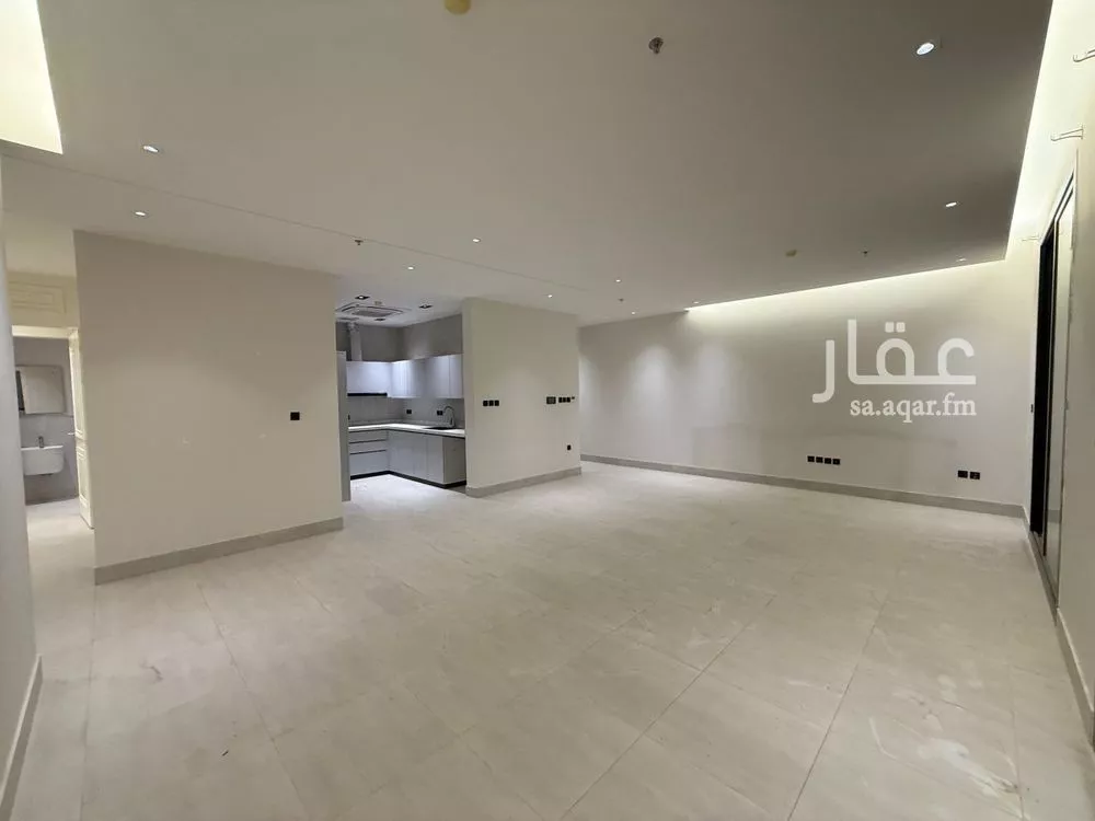 3 bedroom apartment in Al Aridh 6