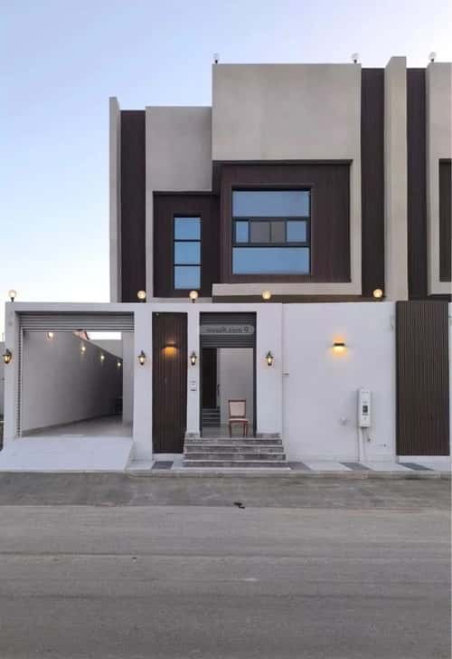 9 bedroom villa in Al Yaqout 6