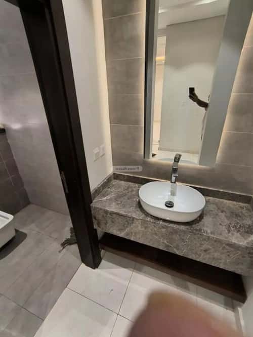 9 bedroom villa in Al Yaqout 3