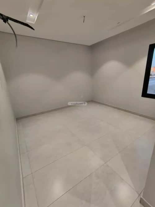 9 bedroom villa in Al Yaqout 15