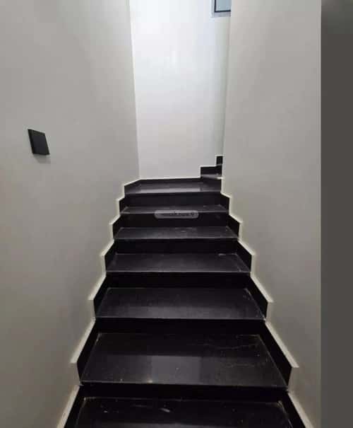 7 bedroom villa in Al Rahmaniyyah 8