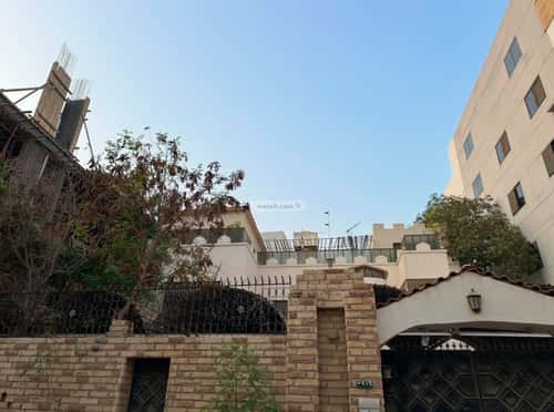 9 bedroom villa in Al Zahra 2