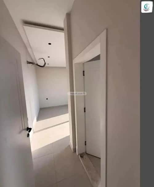 4 bedroom apartment in Al Rabwa 3