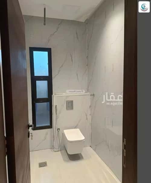 فيلا 9 غرف في الياقوت 10
