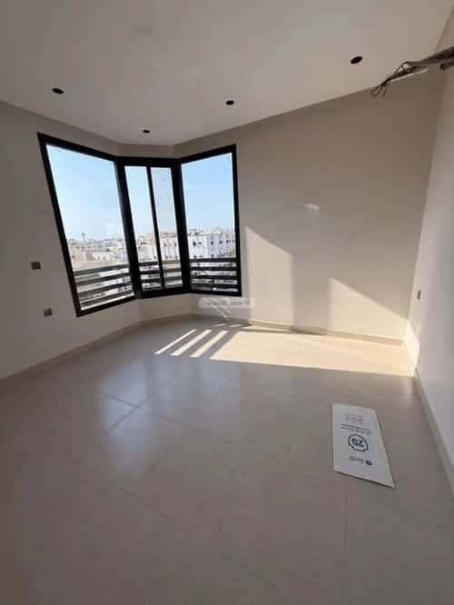 4 bedroom apartment in Al Rabwa 3