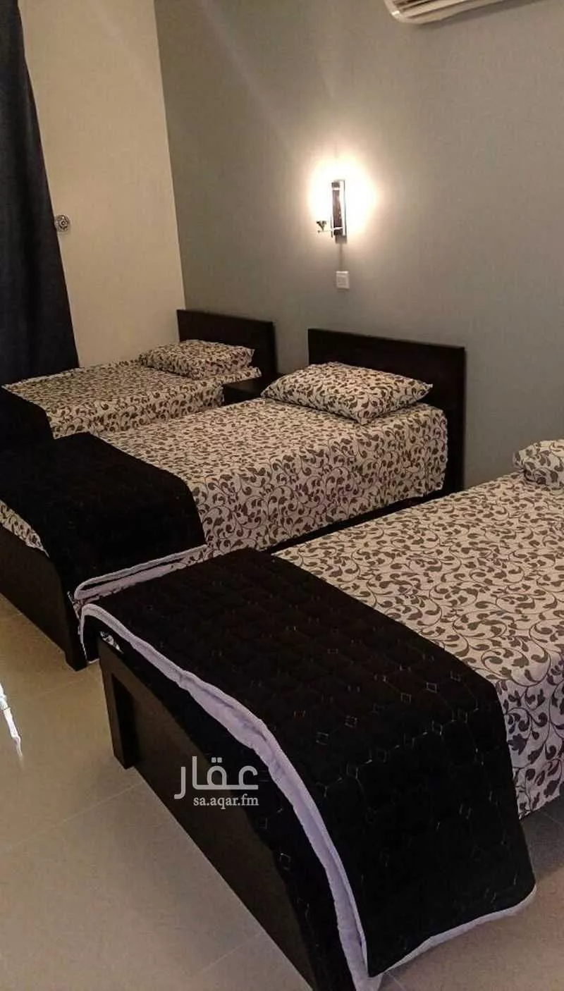 فيلا 4 غرف في المرجان 15