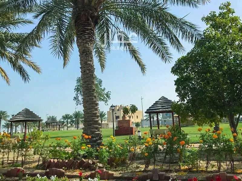 فيلا 4 غرف في المرجان 18