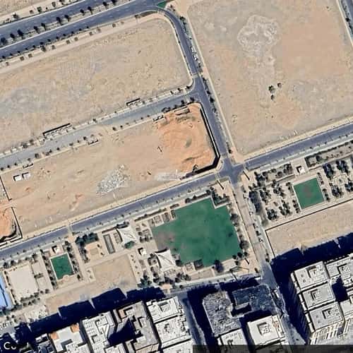 4 bedroom apartment in Al Fayha 5