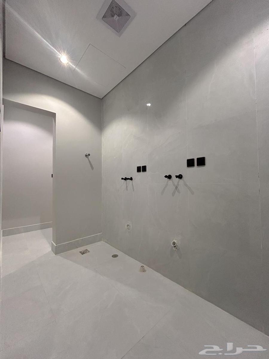 5 bedroom apartment in King Fahd, Madinah 5