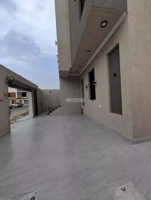 13 bedroom villa in As Salhiyah 9