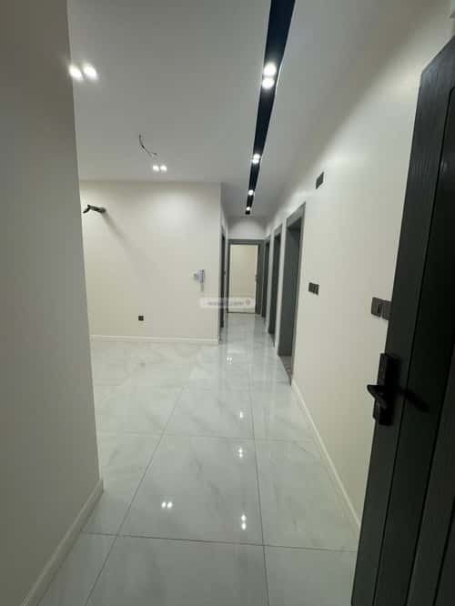 3 bedroom apartment in Al Zahra 8